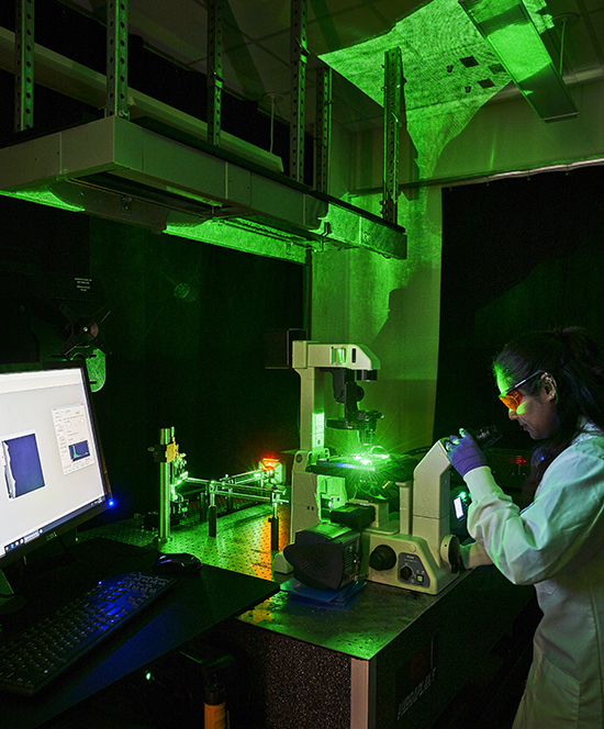 Charuni in the Soper laser lab